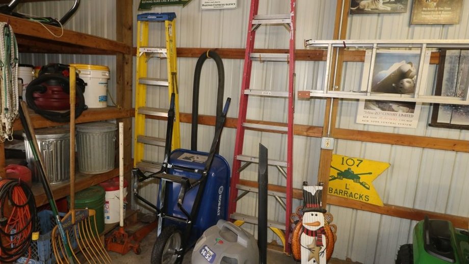 Image for CONTENTS AUCTION! 613 RICHARDS ROAD!