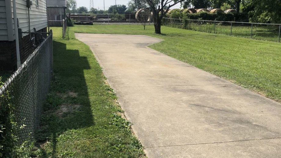 Image for ABSOLUTE AUCTION!	2104 Woodford Street