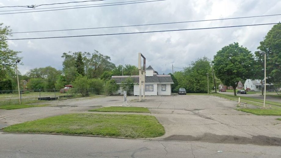 Image for MINIMUM BID AUCTION! $8,000 - 3407 Stickney