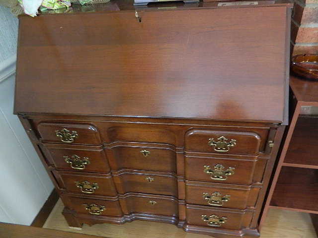 Image for REAL ESTATE (UNDER CONTRACT) & PERSONAL PROPERTY ESTATE AUCTION (Living & Deceased)~McLeansville