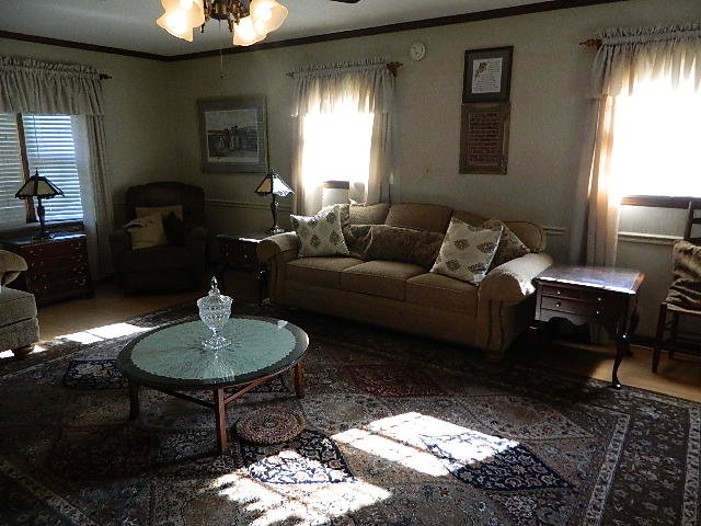 Image for REAL ESTATE (UNDER CONTRACT) & PERSONAL PROPERTY ESTATE AUCTION (Living & Deceased)~McLeansville