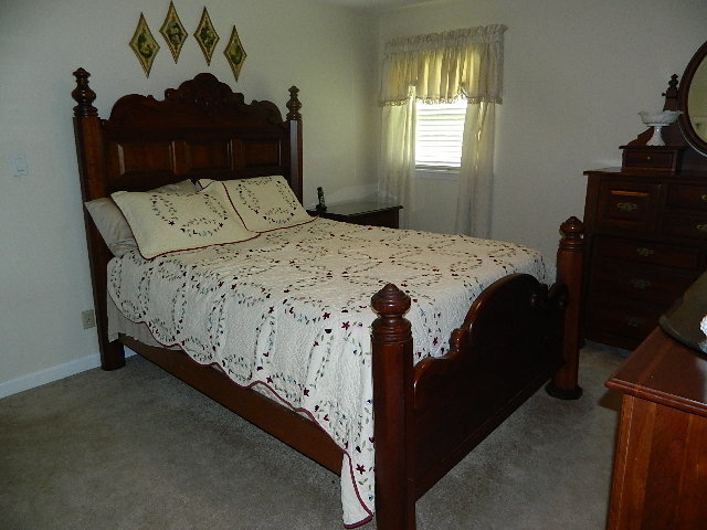 Image for REAL ESTATE (UNDER CONTRACT) & PERSONAL PROPERTY ESTATE AUCTION (Living & Deceased)~McLeansville