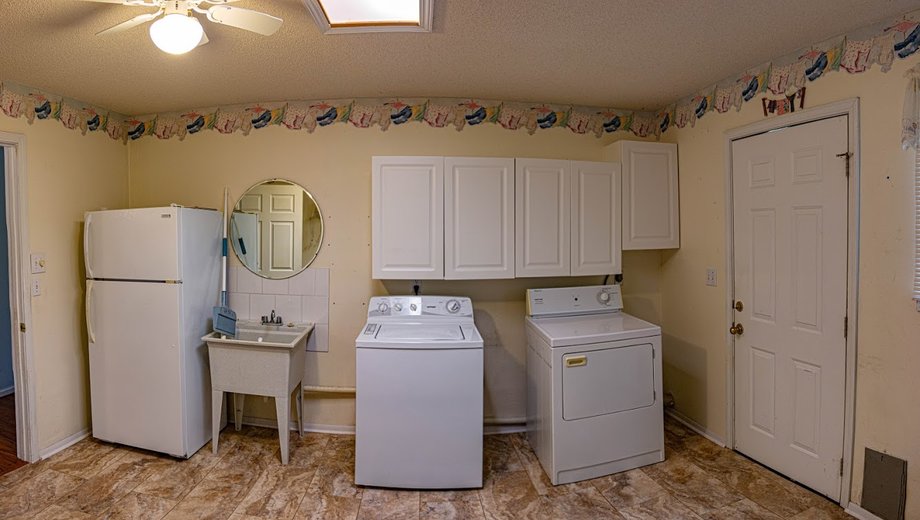 Image for Absolute Auction 73 Driftwood Dr. Cadiz