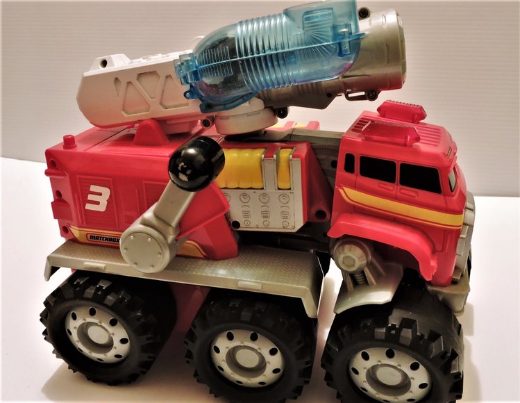 Image for MATCHBOX - SMOKEY THE TALKING FIRE TRUCK