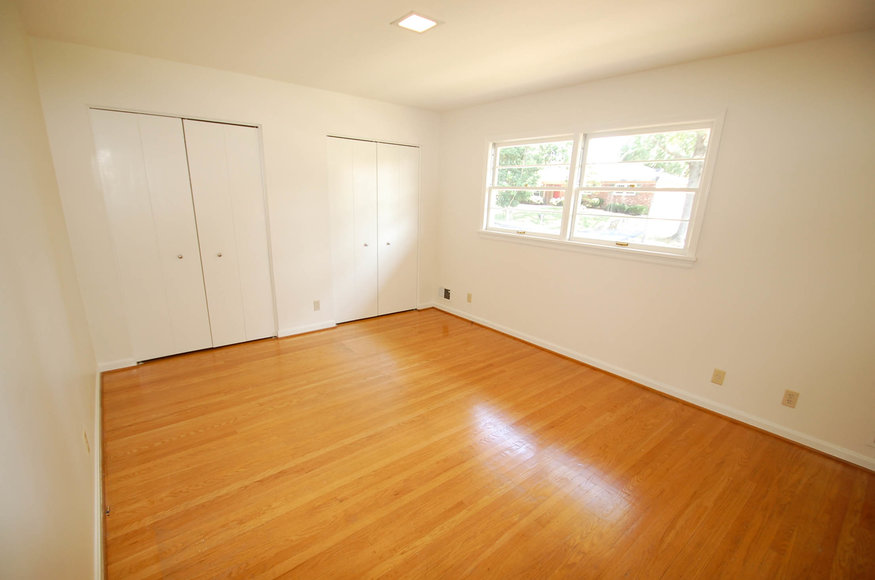 Image for Absolute Real Estate Auction in the Highlands