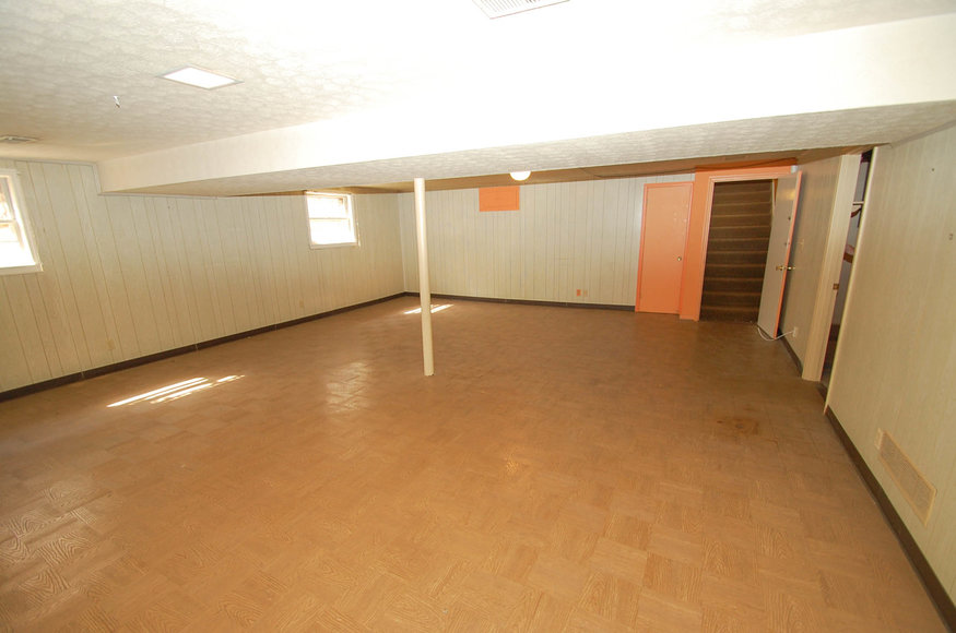 Image for Absolute Real Estate Auction in the Highlands