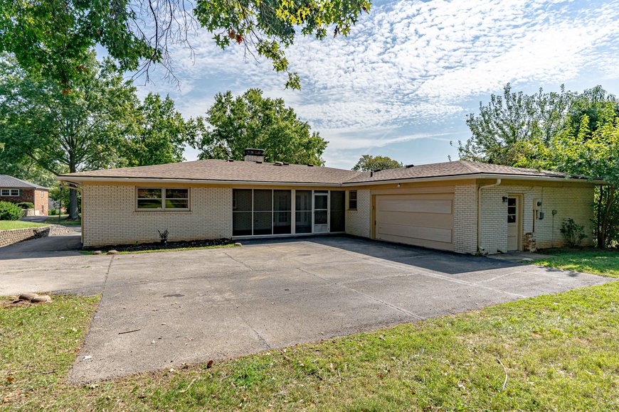 Image for Absolute Real Estate Auction in the Highlands