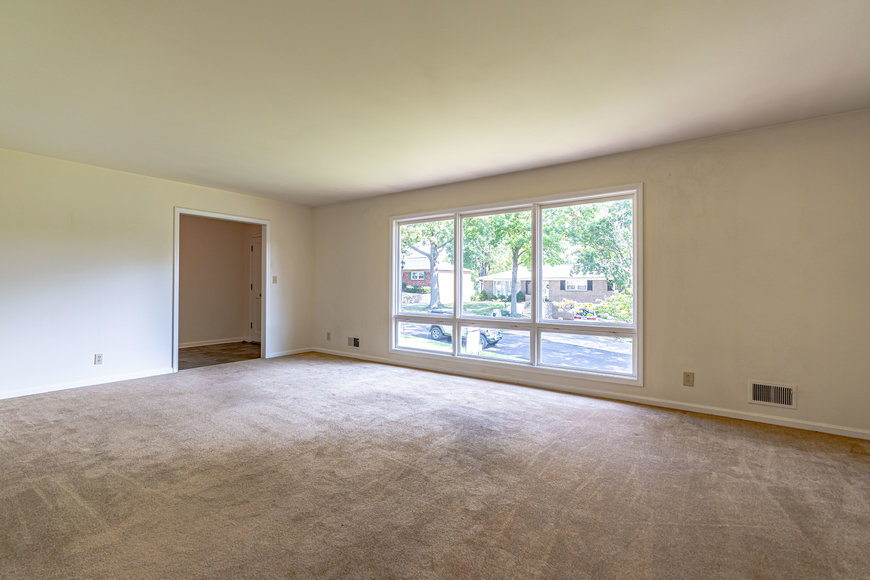 Image for Absolute Real Estate Auction in the Highlands