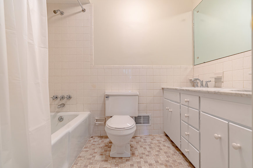 Image for Absolute Real Estate Auction in the Highlands