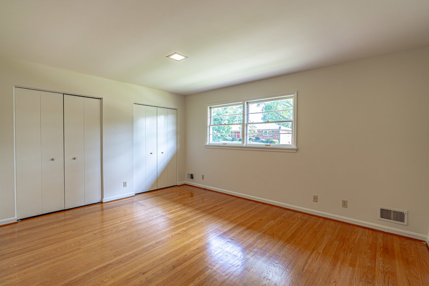 Image for Absolute Real Estate Auction in the Highlands