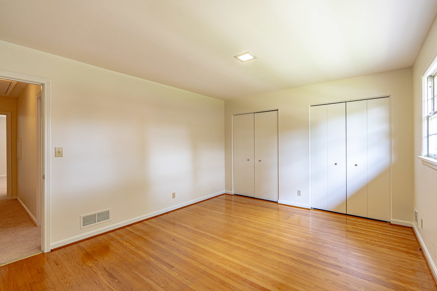 Image for Absolute Real Estate Auction in the Highlands