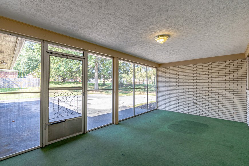 Image for Absolute Real Estate Auction in the Highlands