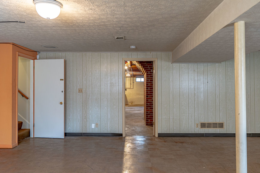 Image for Absolute Real Estate Auction in the Highlands