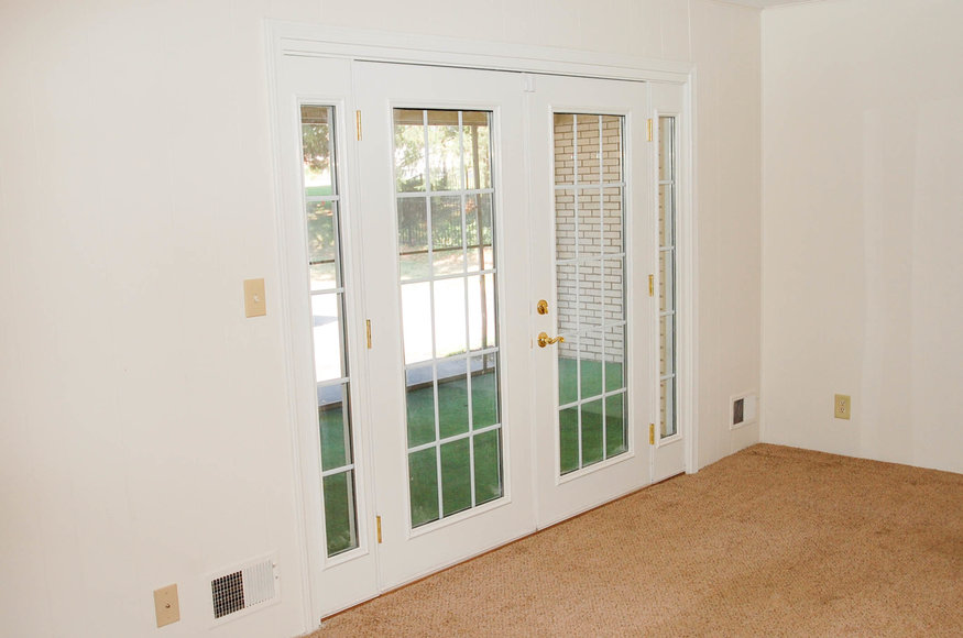 Image for Absolute Real Estate Auction in the Highlands