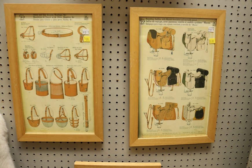 Image for Gallery Auction with Sports Memorabilia and Sporting Equipment: 9-12-19