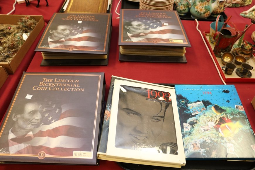 Image for Gallery Auction with Sports Memorabilia and Sporting Equipment: 9-12-19