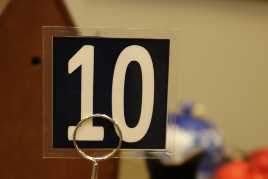 Image for Gallery Auction with Sports Memorabilia and Sporting Equipment: 9-12-19