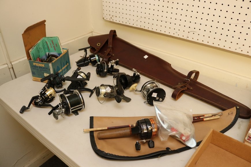 Image for Gallery Auction with Sports Memorabilia and Sporting Equipment: 9-12-19