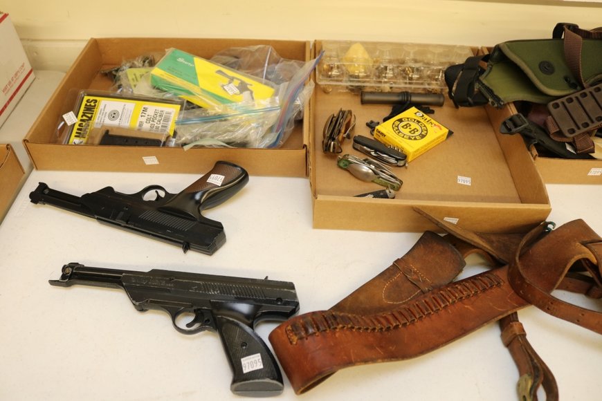 Image for Gallery Auction with Sports Memorabilia and Sporting Equipment: 9-12-19