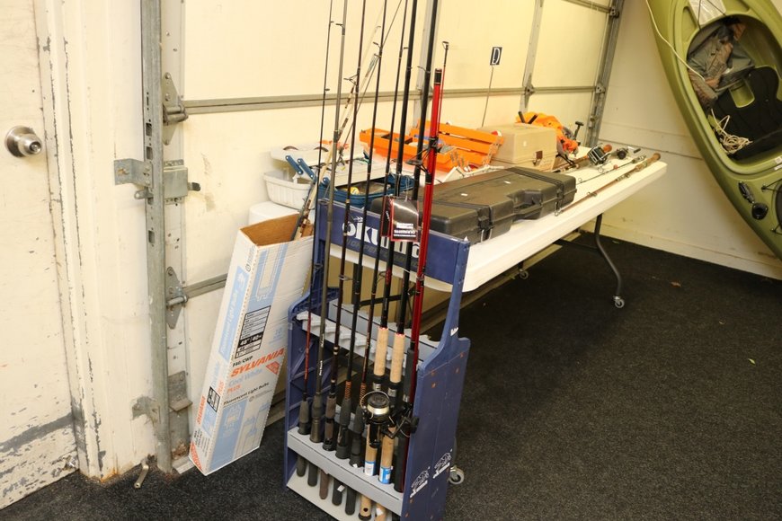 Image for Gallery Auction with Sports Memorabilia and Sporting Equipment: 9-12-19