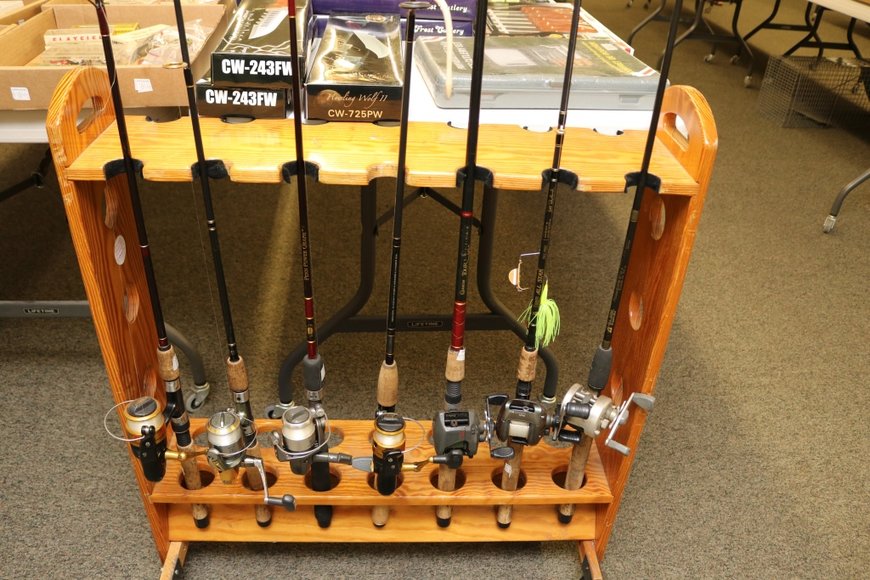 Image for Gallery Auction with Sports Memorabilia and Sporting Equipment: 9-12-19