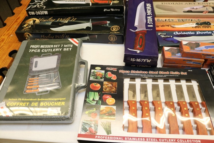 Image for Gallery Auction with Sports Memorabilia and Sporting Equipment: 9-12-19