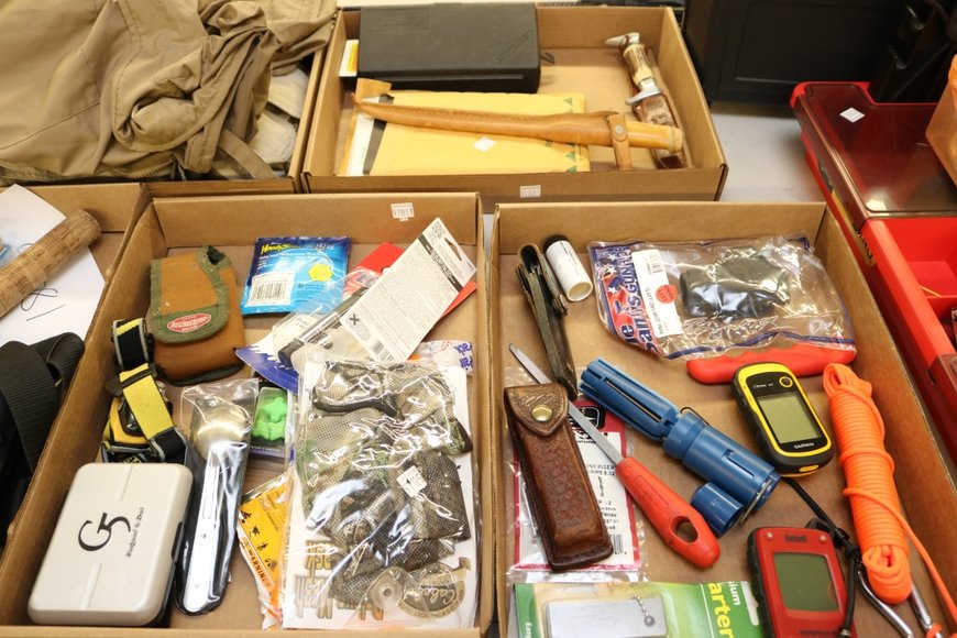 Image for Gallery Auction with Sports Memorabilia and Sporting Equipment: 9-12-19