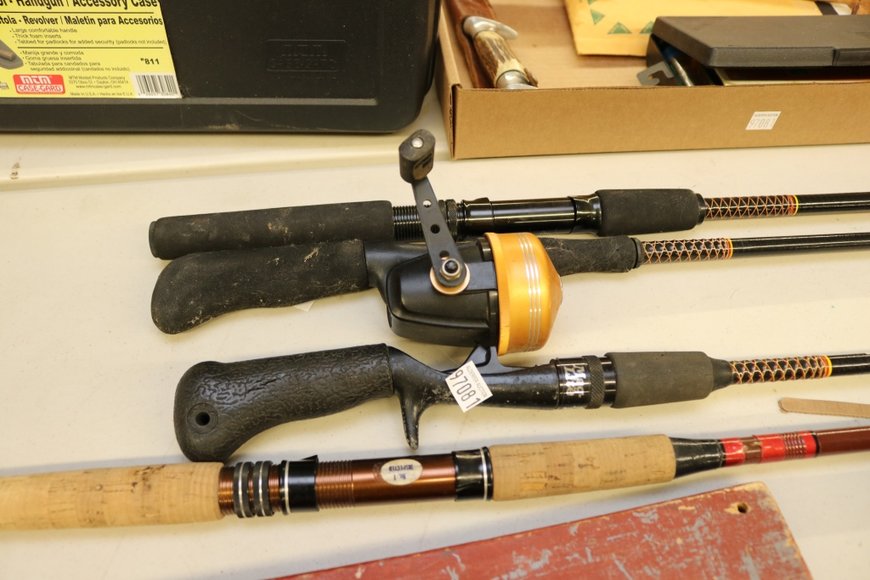 Image for Gallery Auction with Sports Memorabilia and Sporting Equipment: 9-12-19