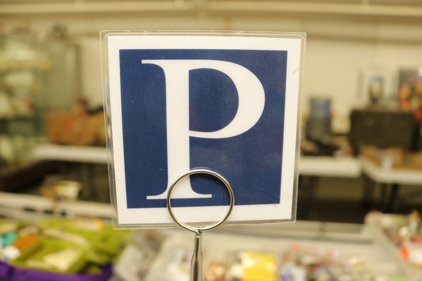 Image for Gallery Auction with Sports Memorabilia and Sporting Equipment: 9-12-19