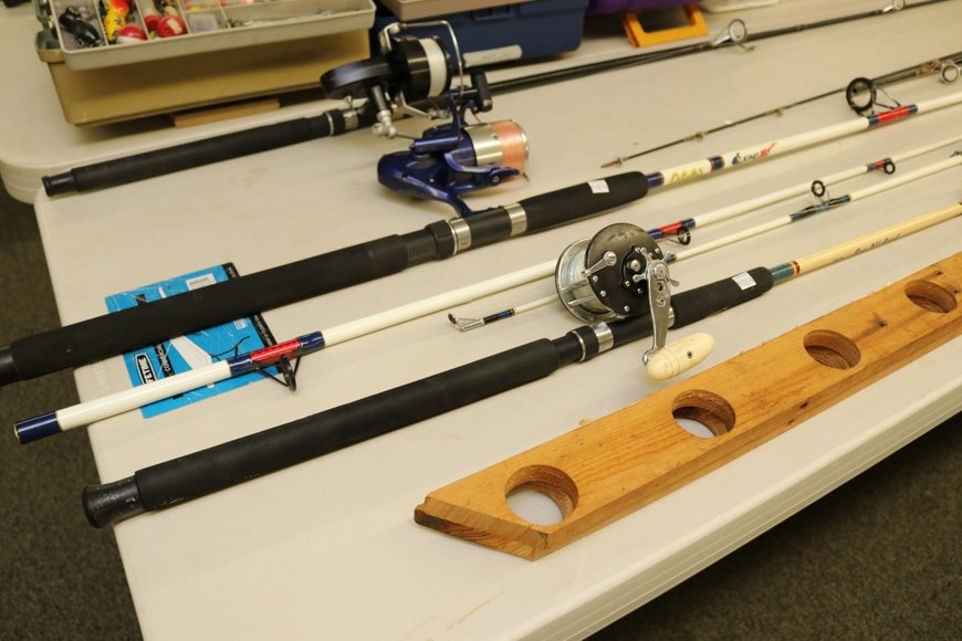 Image for Gallery Auction with Sports Memorabilia and Sporting Equipment: 9-12-19