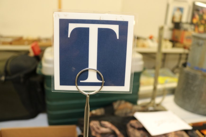 Image for Gallery Auction with Sports Memorabilia and Sporting Equipment: 9-12-19