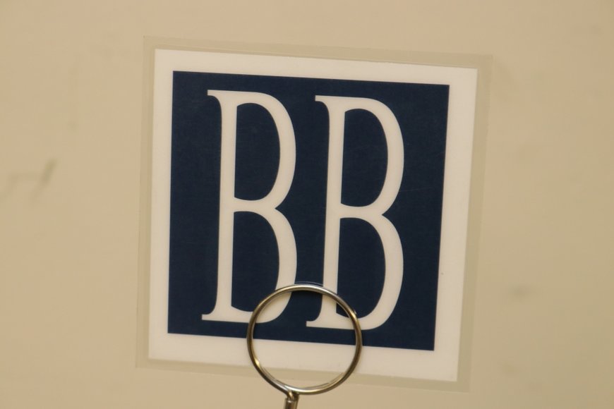 Image for Gallery Auction with Sports Memorabilia and Sporting Equipment: 9-12-19