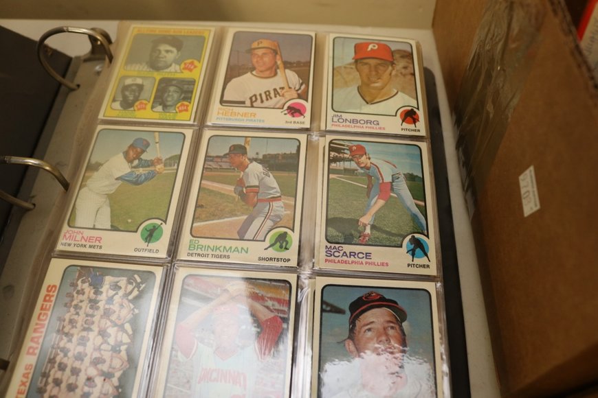 Image for Gallery Auction with Sports Memorabilia and Sporting Equipment: 9-12-19