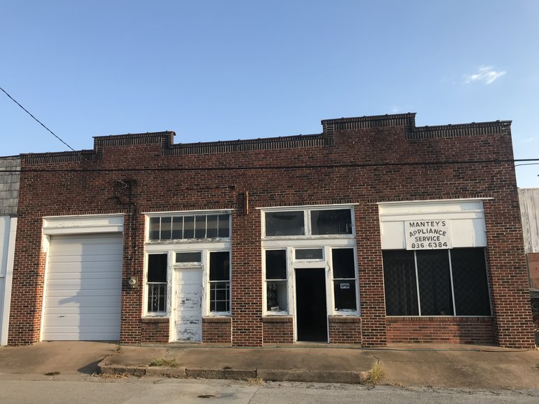 Image for 206 W First St, Brenham, Tx 77833 - Washington County