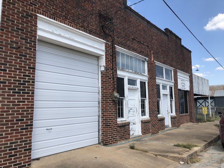 Image for 206 W First St, Brenham, Tx 77833 - Washington County