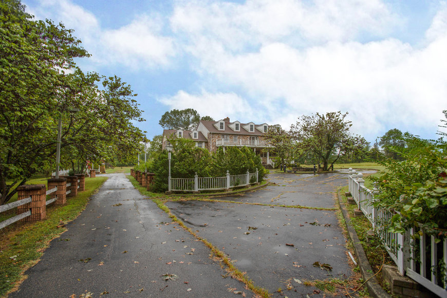 Image for Stately 5 BR/4.5 BA Home w/In-Law Suite on 38.9 +/- Acres in Louisa County, VA