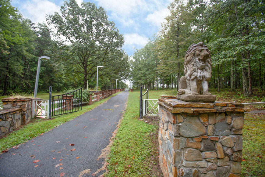 Image for Stately 5 BR/4.5 BA Home w/In-Law Suite on 38.9 +/- Acres in Louisa County, VA