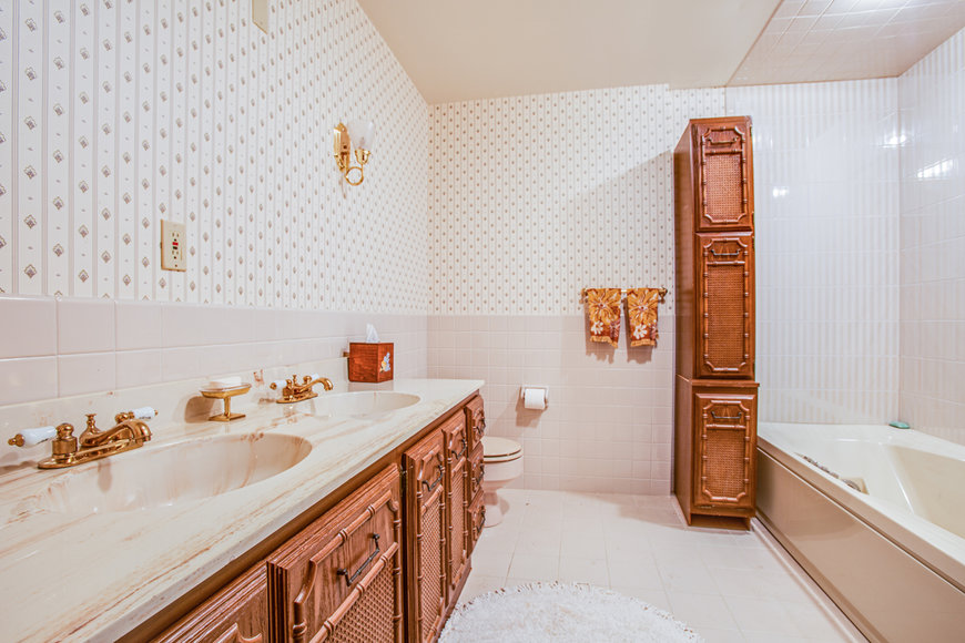 Image for Stately 5 BR/4.5 BA Home w/In-Law Suite on 38.9 +/- Acres in Louisa County, VA