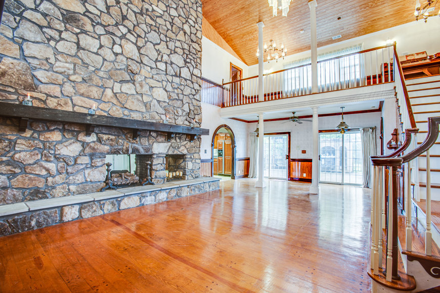 Image for Stately 5 BR/4.5 BA Home w/In-Law Suite on 38.9 +/- Acres in Louisa County, VA