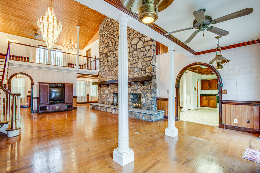 Image for Stately 5 BR/4.5 BA Home w/In-Law Suite on 38.9 +/- Acres in Louisa County, VA