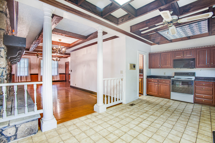 Image for Stately 5 BR/4.5 BA Home w/In-Law Suite on 38.9 +/- Acres in Louisa County, VA