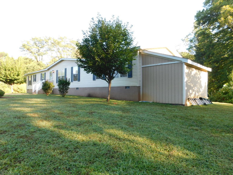 Image for Move-In Ready 3 BR/2.5 BA Manufactured Home on 1 Acre Lot in Madison County, VA