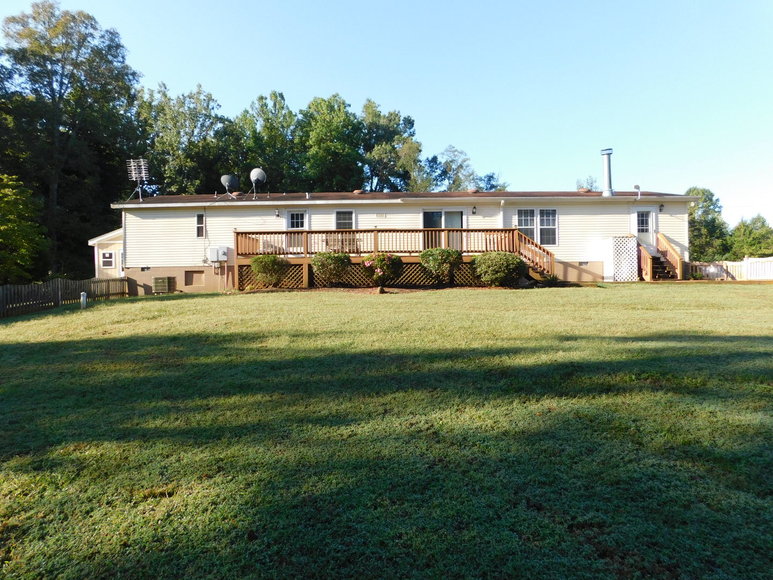 Image for Move-In Ready 3 BR/2.5 BA Manufactured Home on 1 Acre Lot in Madison County, VA