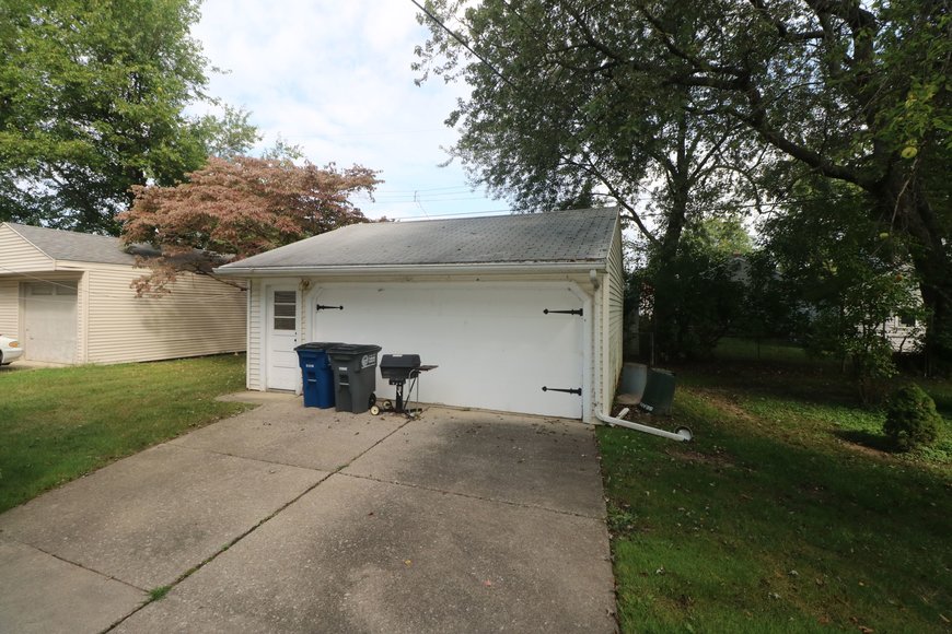 Image for MINIMUM BID AUCTION $59,000 - 3016 Maeterlinck Avenue