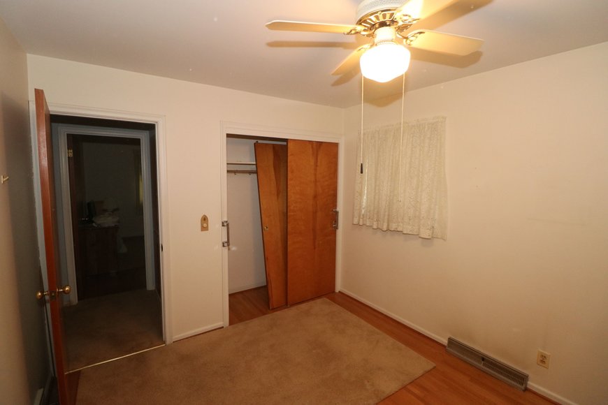 Image for MINIMUM BID AUCTION $59,000 - 3016 Maeterlinck Avenue