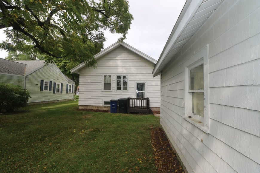 Image for MINIMUM BID AUCTION $50,000 - 221 S Enterprise Street