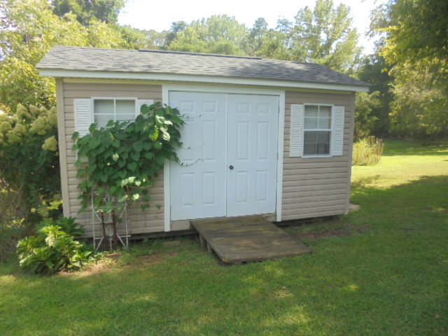 Image for REAL ESTATE & ESTATE PERSONAL PROPERTY AUCTION