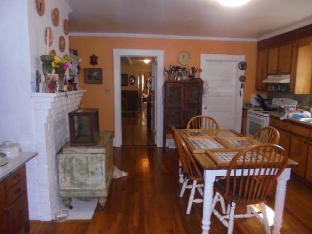 Image for REAL ESTATE & ESTATE PERSONAL PROPERTY AUCTION