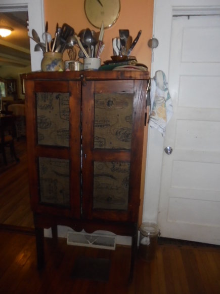 Image for REAL ESTATE & ESTATE PERSONAL PROPERTY AUCTION