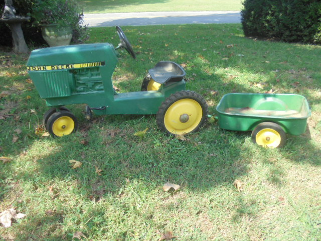 Image for REAL ESTATE & ESTATE PERSONAL PROPERTY AUCTION